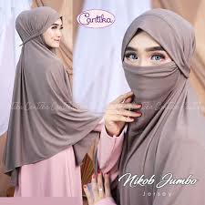 jilbab niqab (cadar)